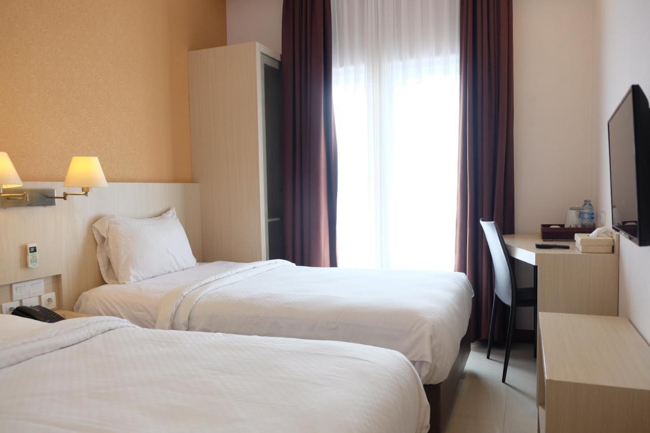 Rio City Hotel Палембанг Екстериор снимка