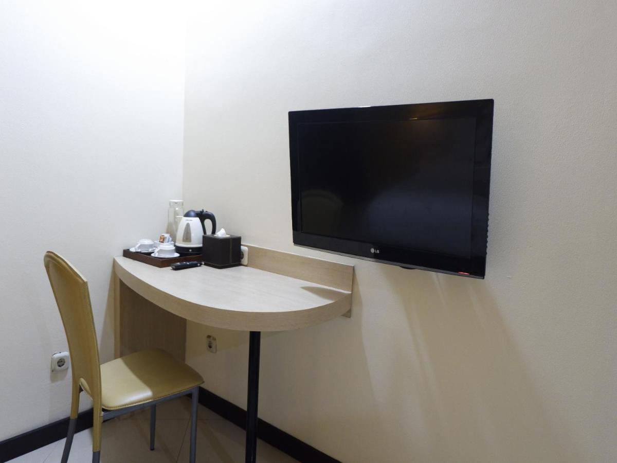 Rio City Hotel Палембанг Екстериор снимка
